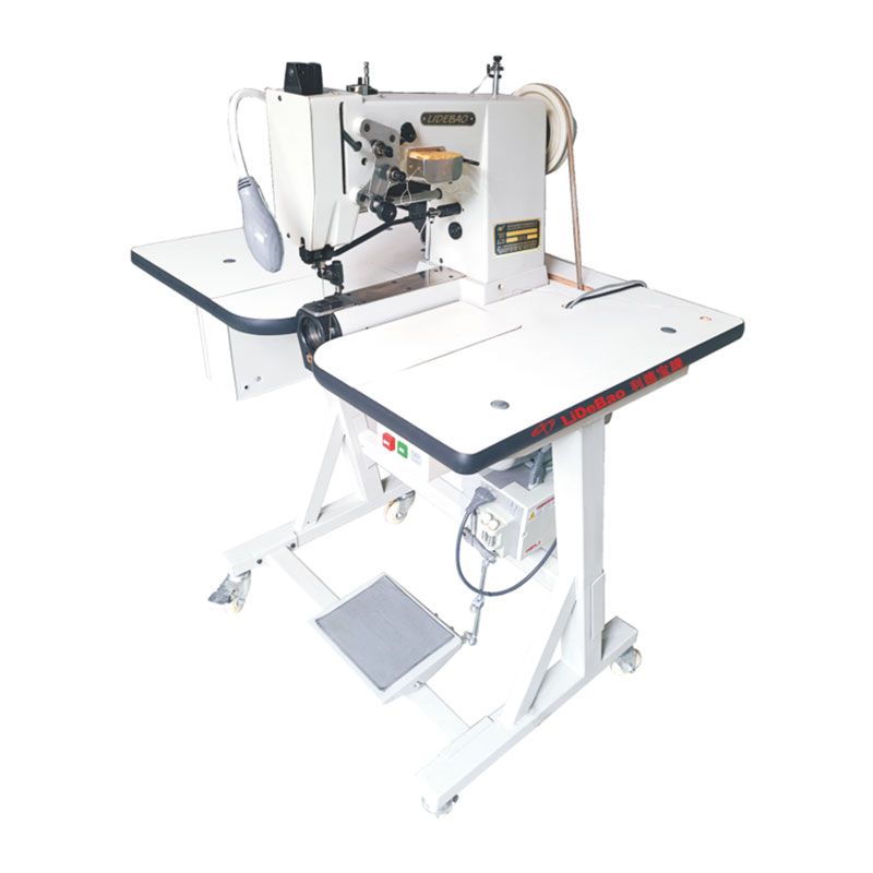 Naaimachine met enkele/dubbele naaldcilinderarmpatroon