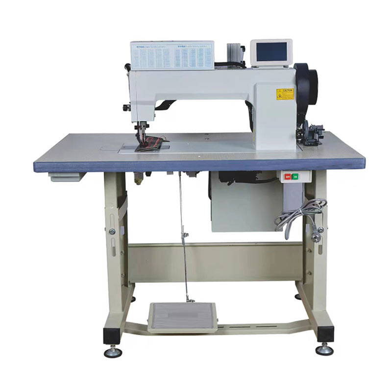 Wat is de rol van automotive naaimachines?